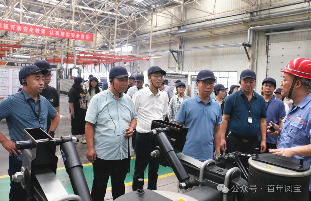 安阳市政府办公室机关党委主题党日活动走进OD在线体育网重科