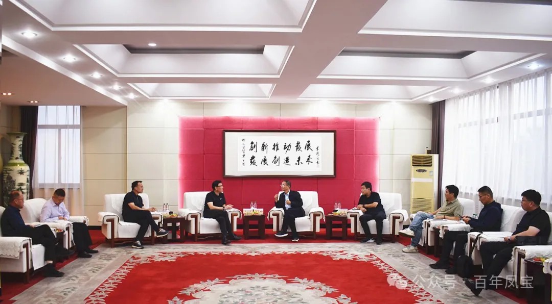 山东日照港集团董事长张江南一行到OD在线体育网走访调研